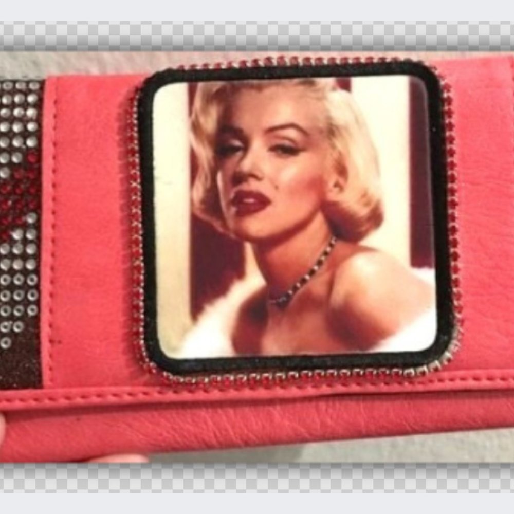 Marilyn Monroe Rhinestone Wallet - One of a Kind New  See Video